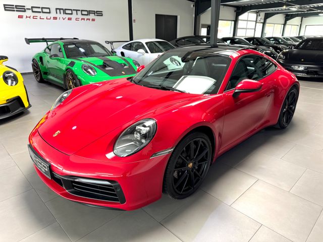 PORSCHE 992