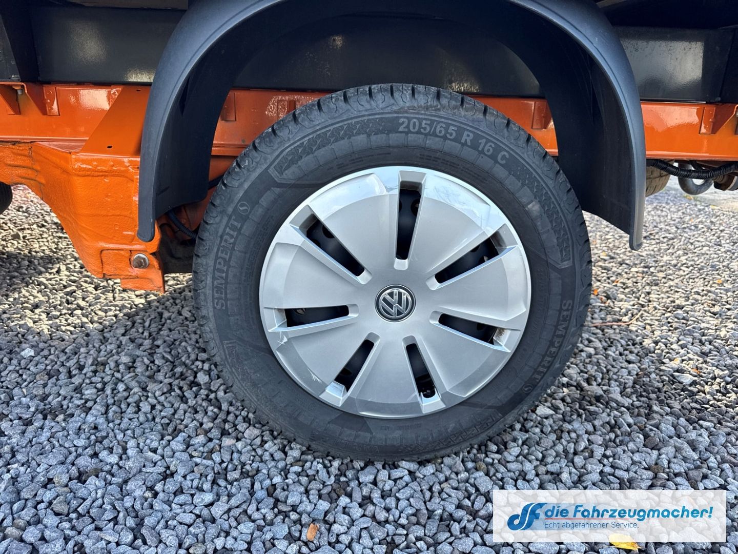 Fahrzeugabbildung Volkswagen Transporter T6.1 Pritsche 150PS Doppelkabine lan