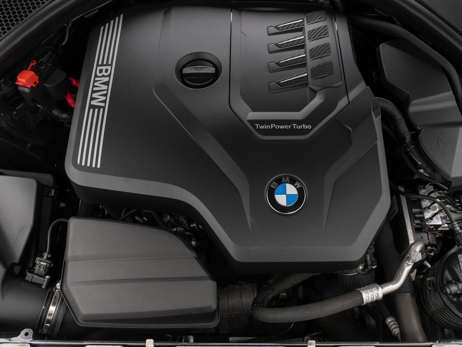 Fahrzeugabbildung BMW 320i M Sport Kamera DAB Laser Alarm Leder 19Zoll