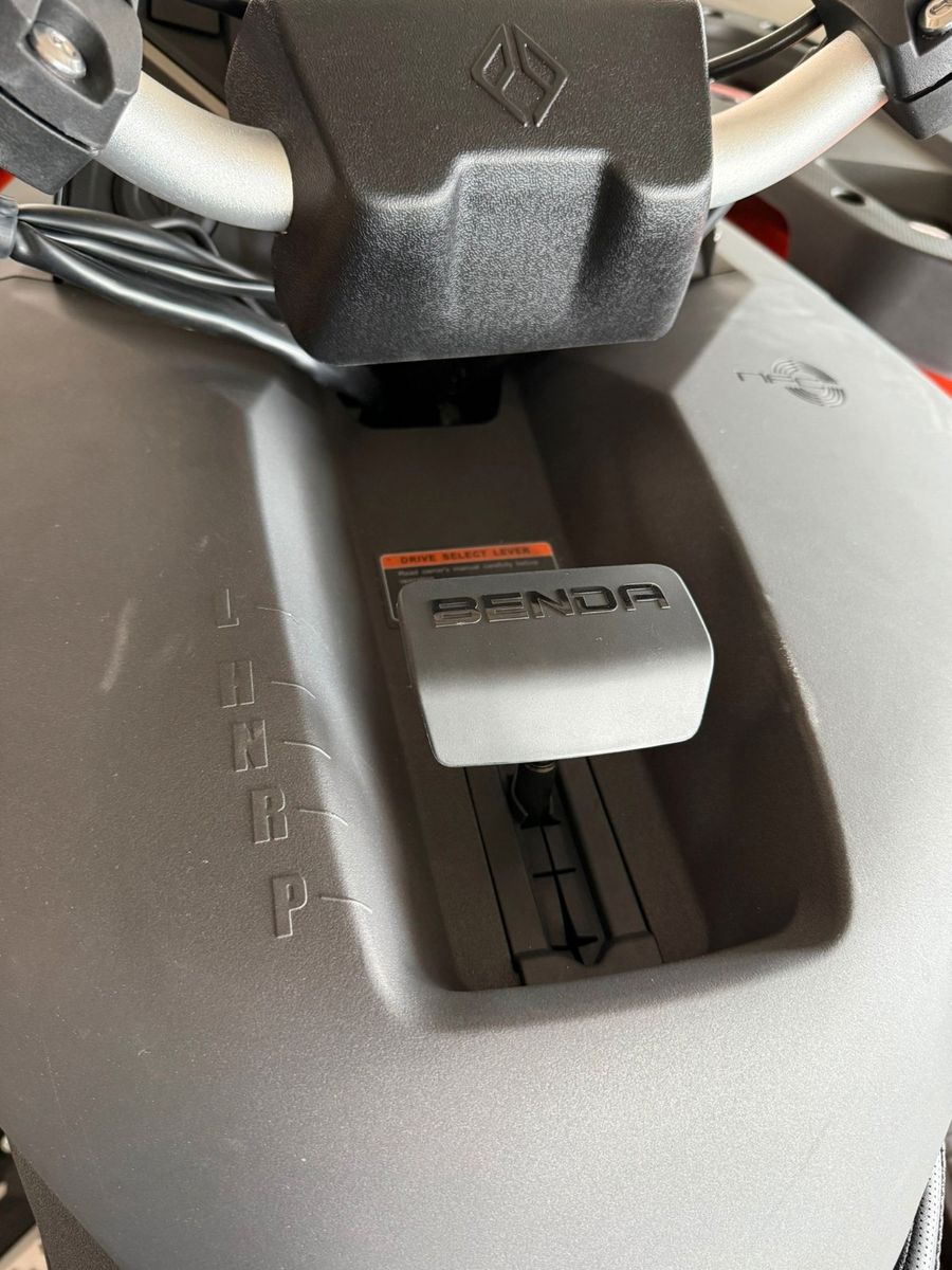 Fahrzeugabbildung BENDA Redstone 550 R2