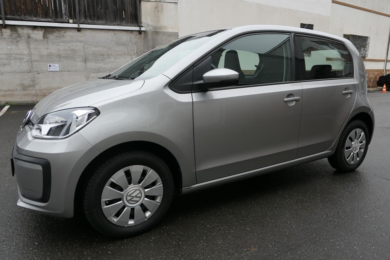 Volkswagen up! Move  41800 km! Klima! Bluetooth!