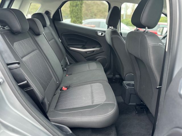 Ford EcoSport  Cool&Connect