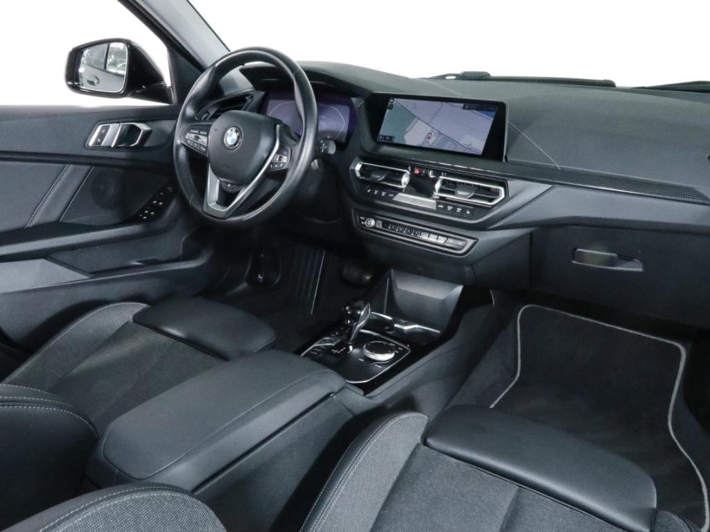 BMW 118 i Sport Line LED Navi Sportsitze LenkHZG, миниатюра 8