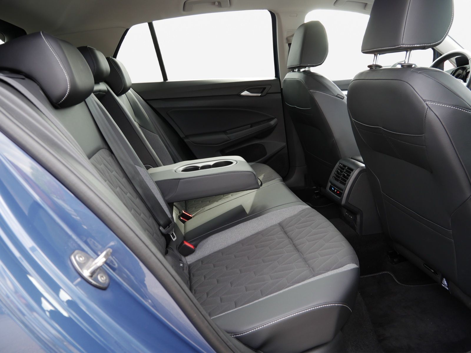 Volkswagen Golf - Bild 16