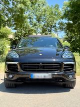 Porsche Cayenne 3.0 GTS Sport Chrono AHK P... - Porsche: Gt3s