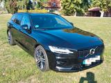 Volvo V60 B5 Geartronic R Design  - Volvo V60: Von Privat
