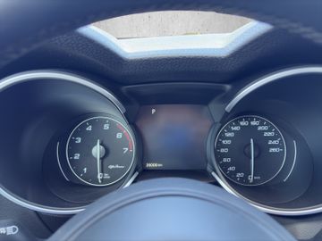 Alfa Romeo Stelvio 2.0 Turbo Ti Q4 *LENKRADHEIZUNG*KEYLESS*