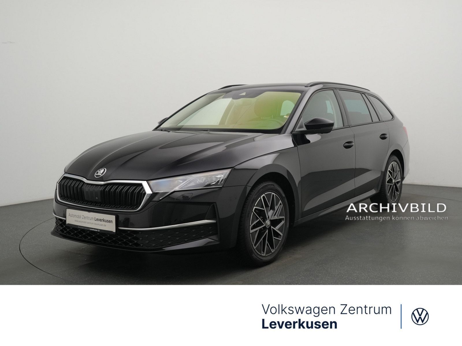 Skoda Octavia Selection DSG PANO LEDER ACC HUD NAVI