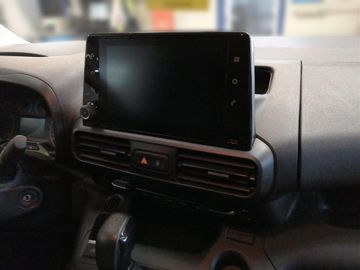 Bild 9 Opel COMBO CARGO 19 CARGO XL 1,5D NAVI, SHZ, PDC, 3-S