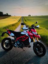 Ducati Hypermotard 950 SP - DUCATI HYPERMOTARD SP