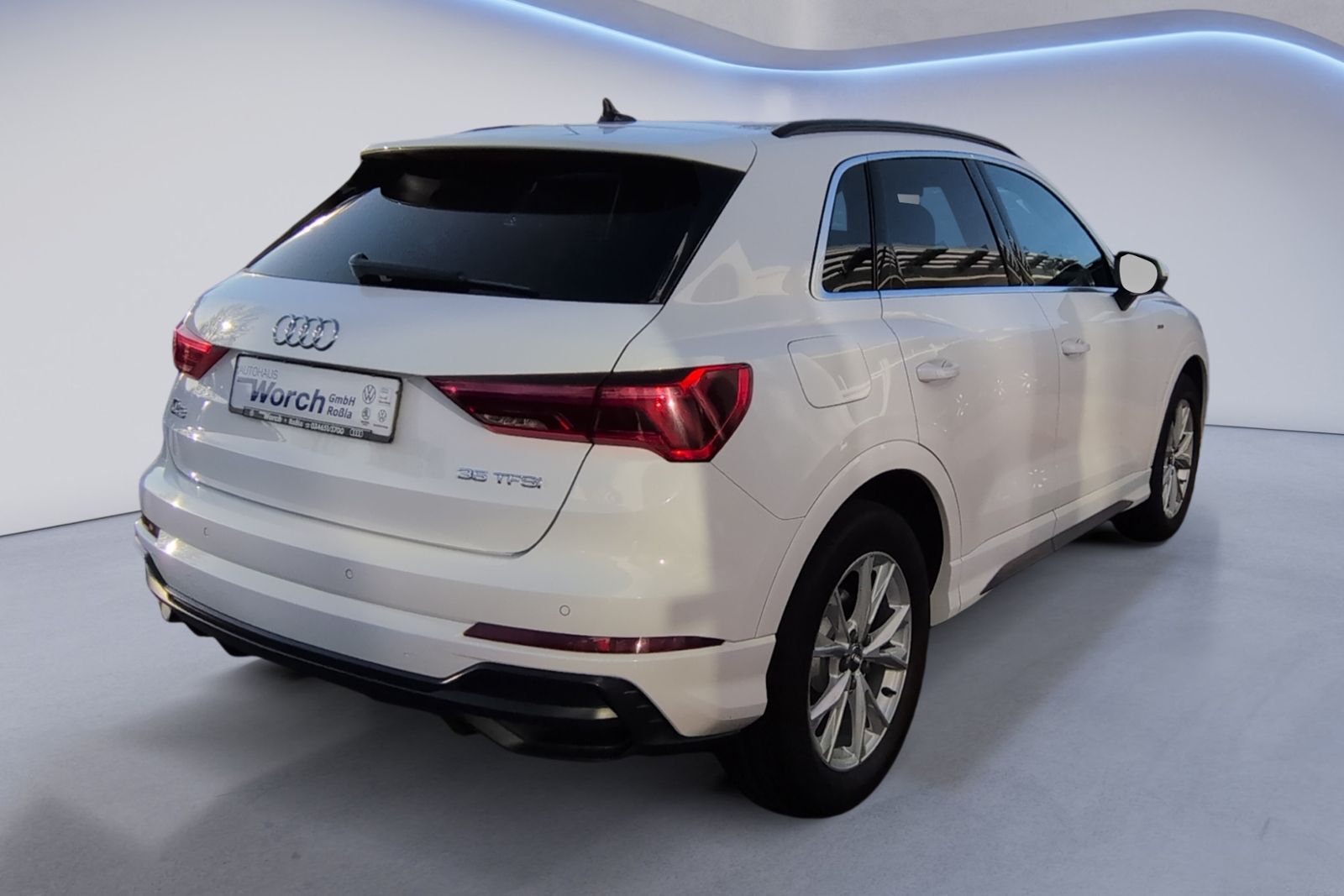 Q3 35 TFSI S tronic S Line AHK+GRA+LED