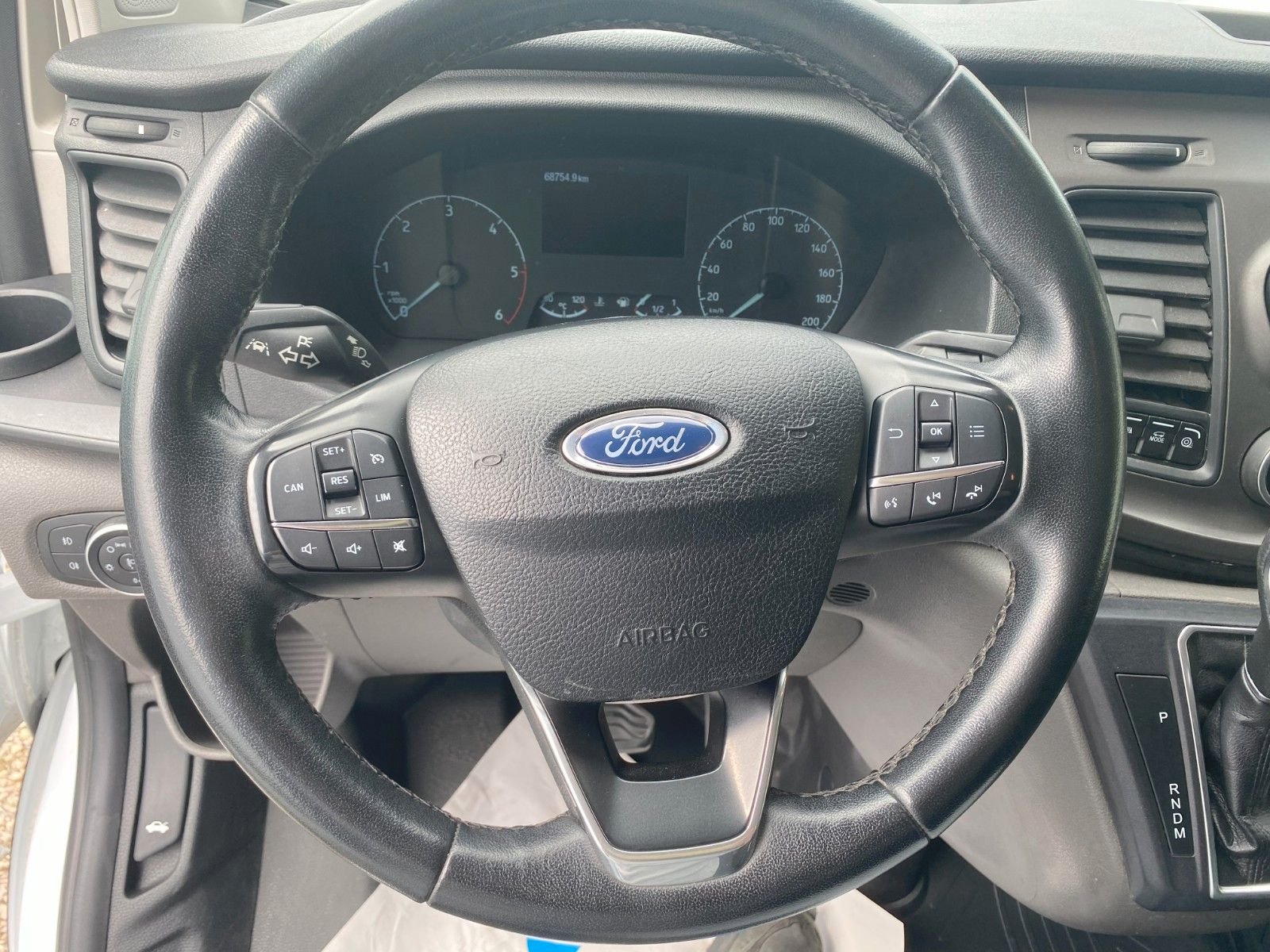 Fahrzeugabbildung Ford Transit Custom Kasten 300 L2 Trend,AHK,Automatic