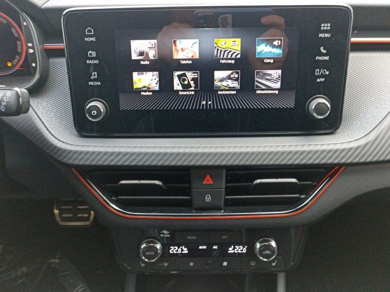 Fahrzeugabbildung SKODA Scala 1.5 TSI DSG Monte Carlo AHK+MATRIX-LED+KAM