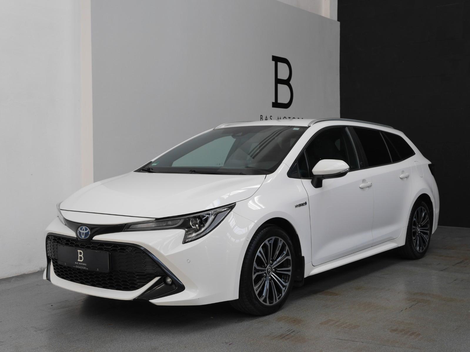 Toyota Corolla Touring Sports Hybrid Team D