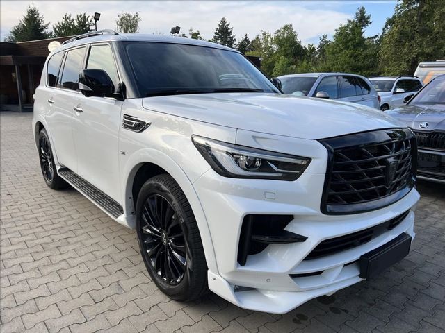 Infiniti QX80 5,6 Larte Design Missuro S - 8 sitze