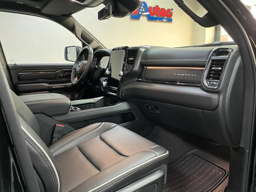 Fahrzeugabbildung Dodge LIMITED NIGHT EDITION LONG BED TAILGATE-SOFORT!
