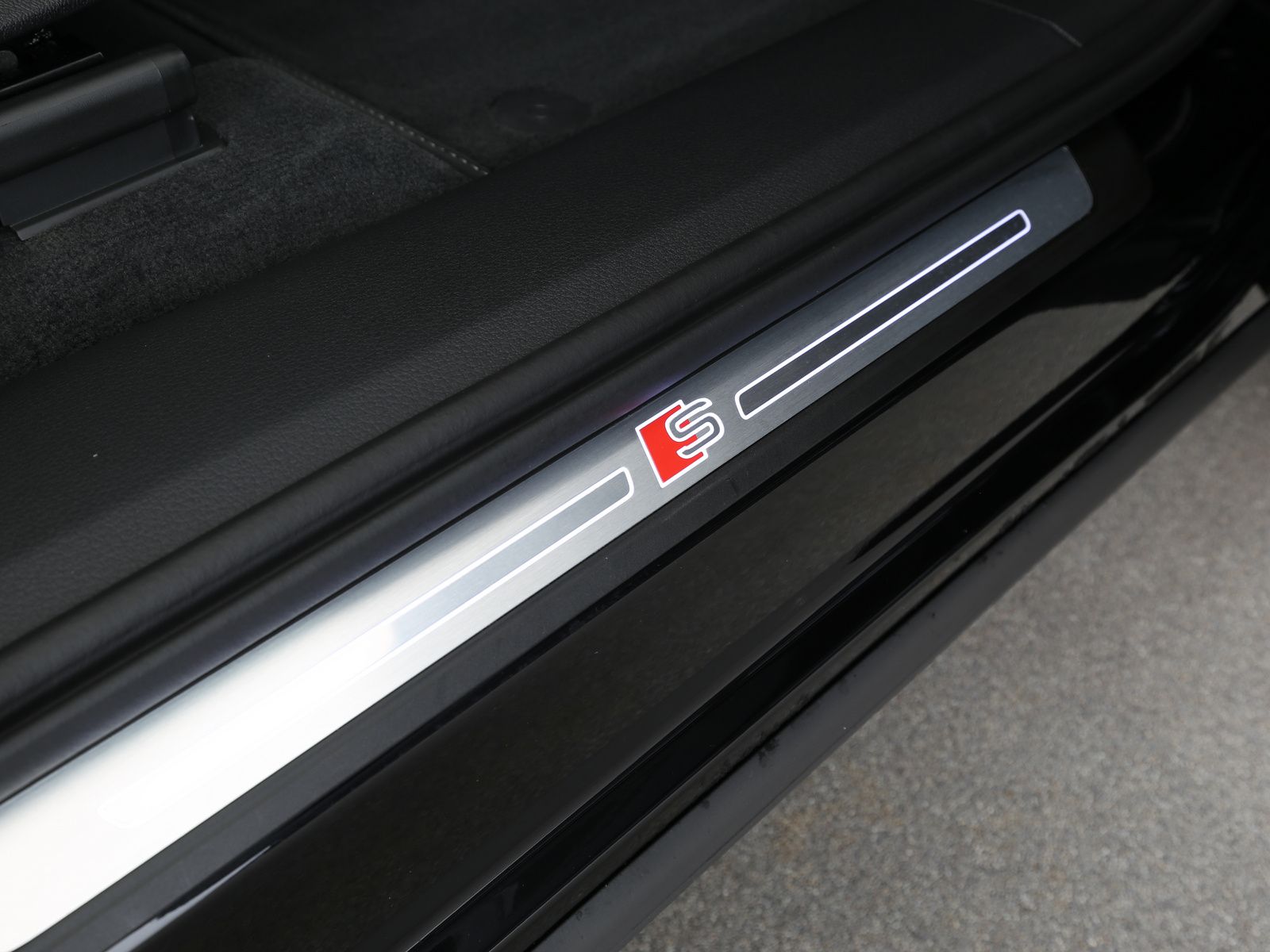 Audi Q8 e-tron - Bild 17