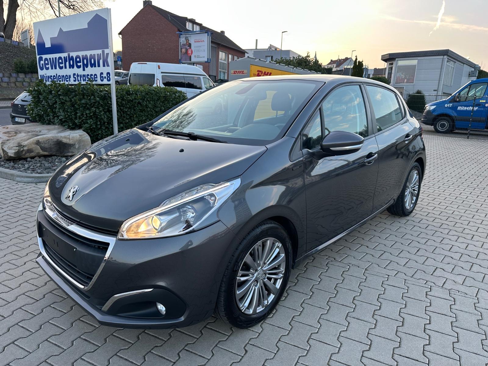 Peugeot 208 Signature