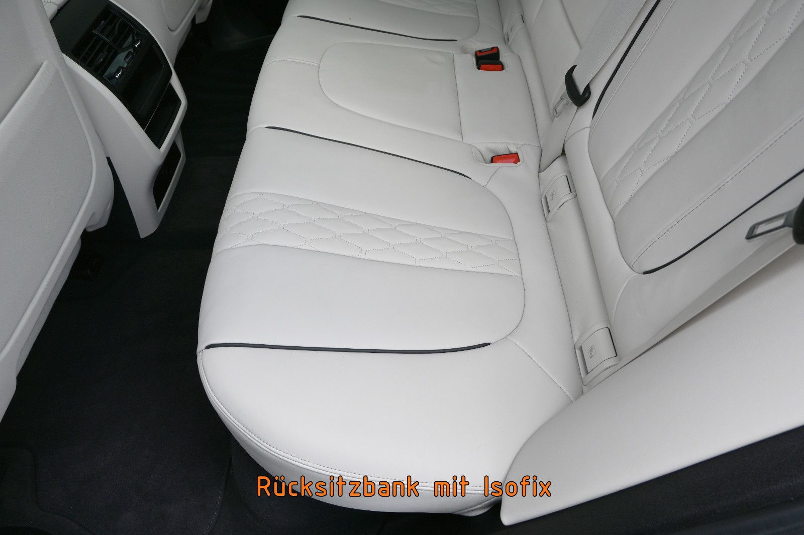Fahrzeugabbildung BMW X5 xDr.40i M SPORT °ACC°AHK°HUD°MERINO°PANO°360°