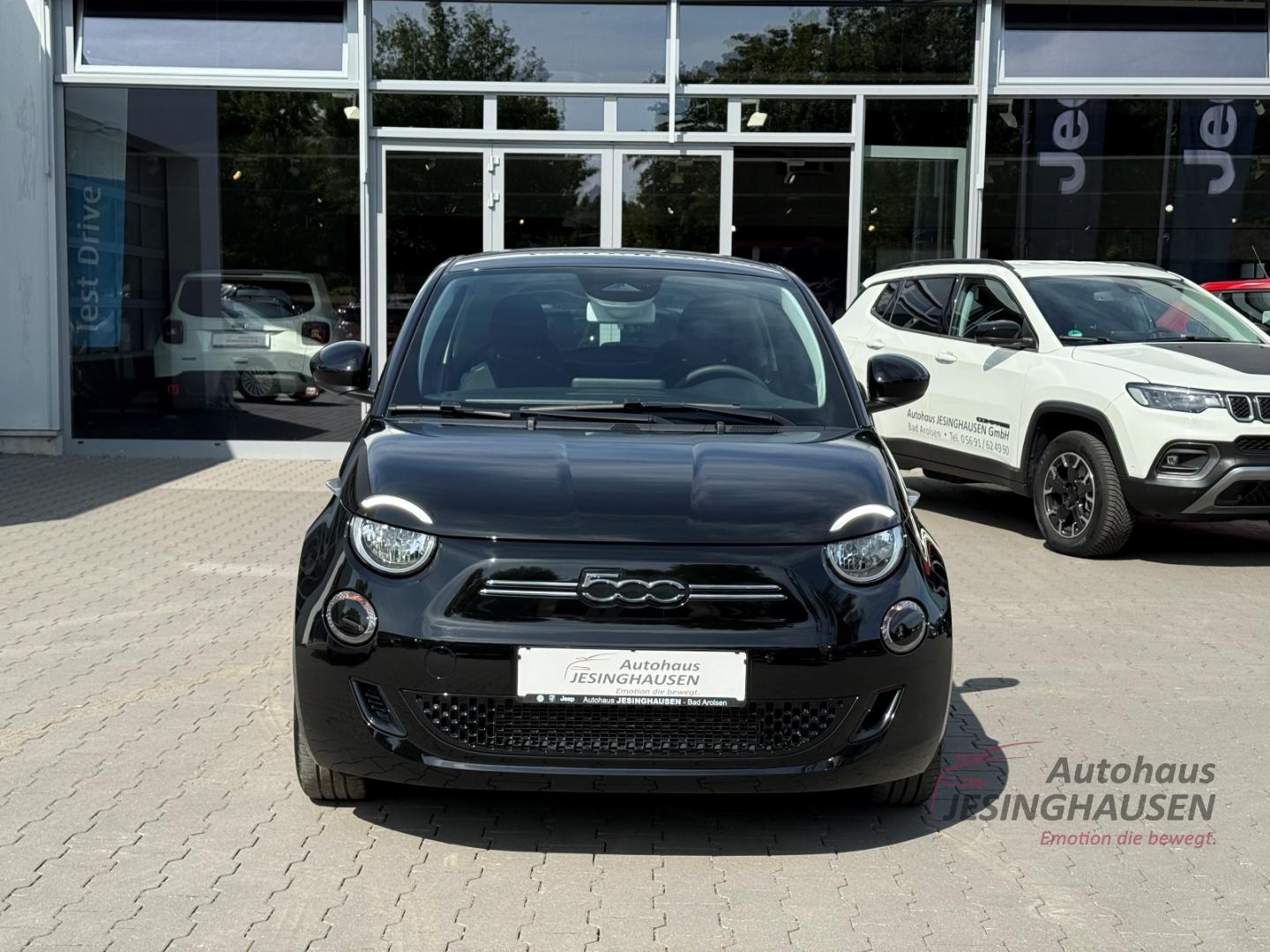 Fiat 500e *Navi*Digita.Cockpit*CarPlay*Klimaautom*And