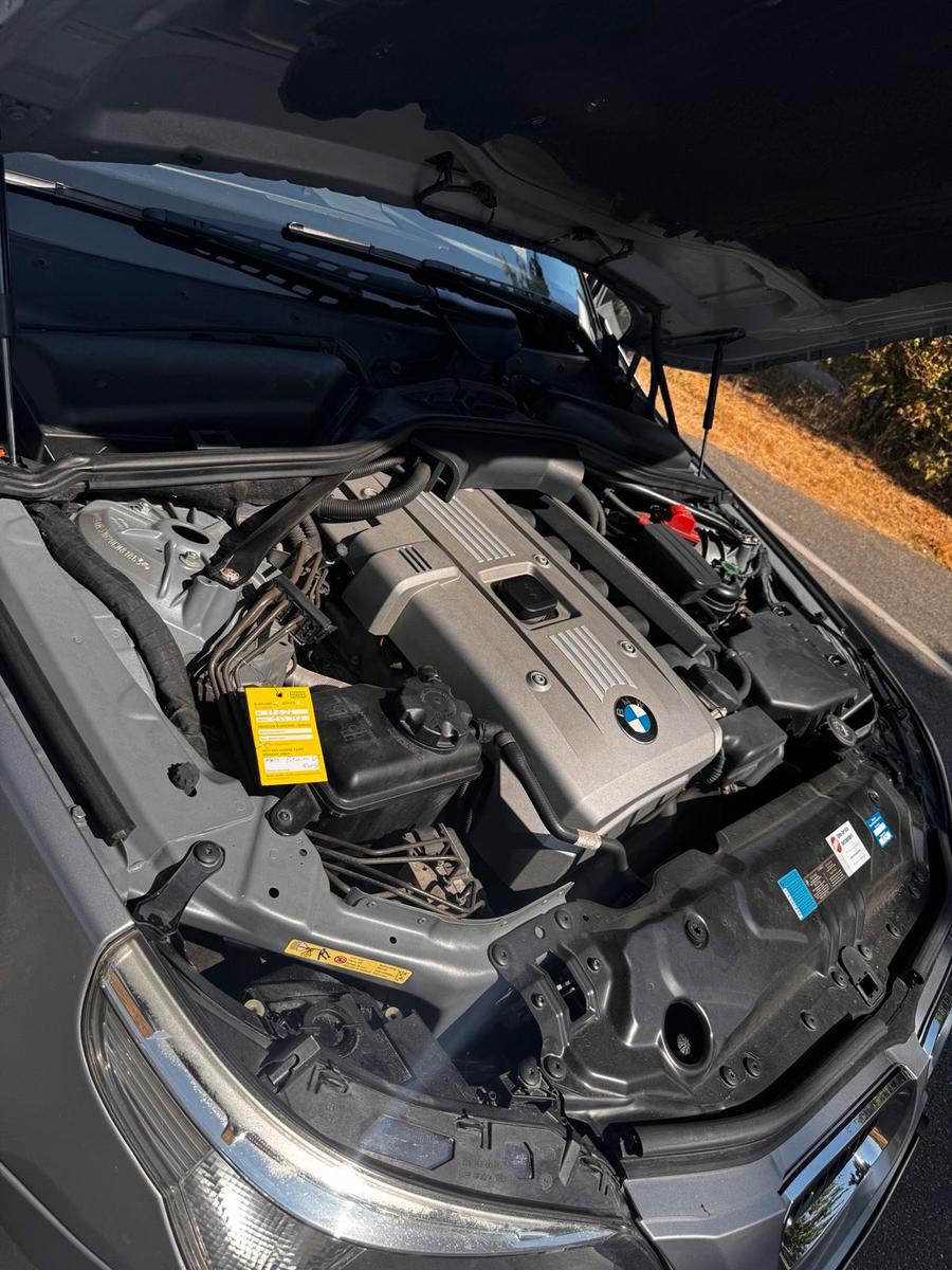 BMW 523 2005 — photo 9