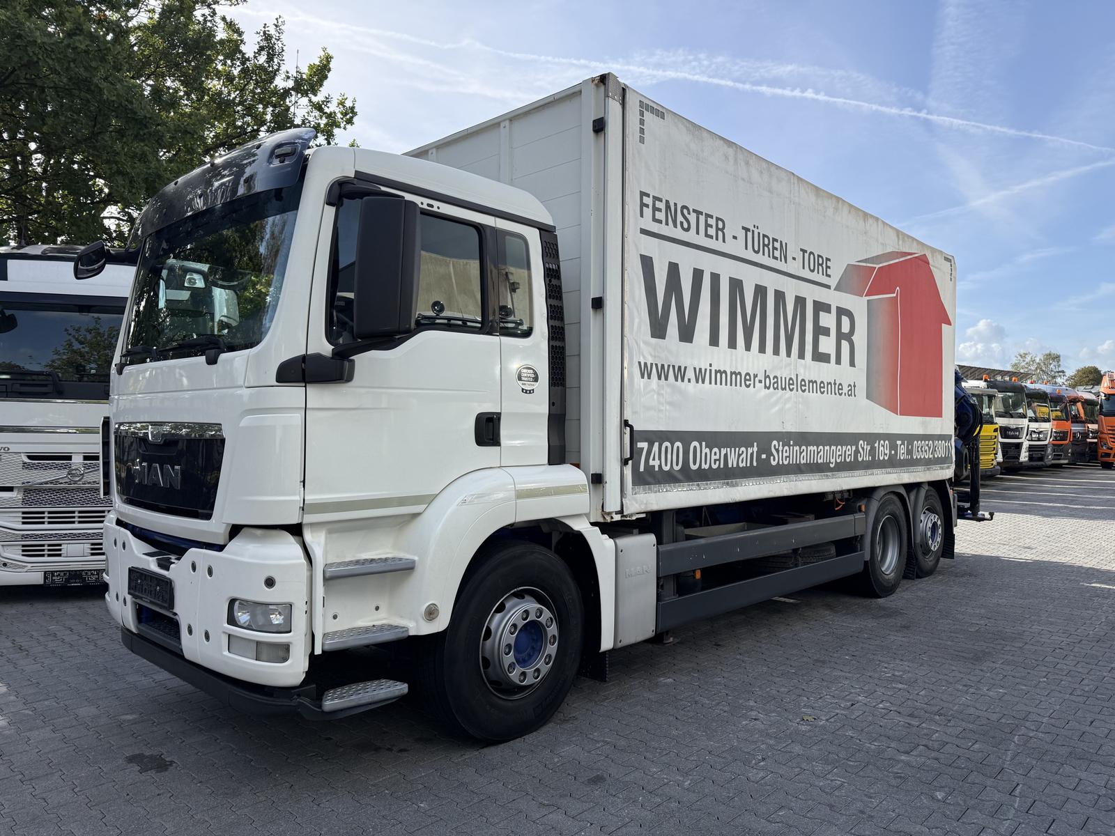 MAN TGS 26.360 6X2 Kran MKG 231 Jib bis 26 Meter