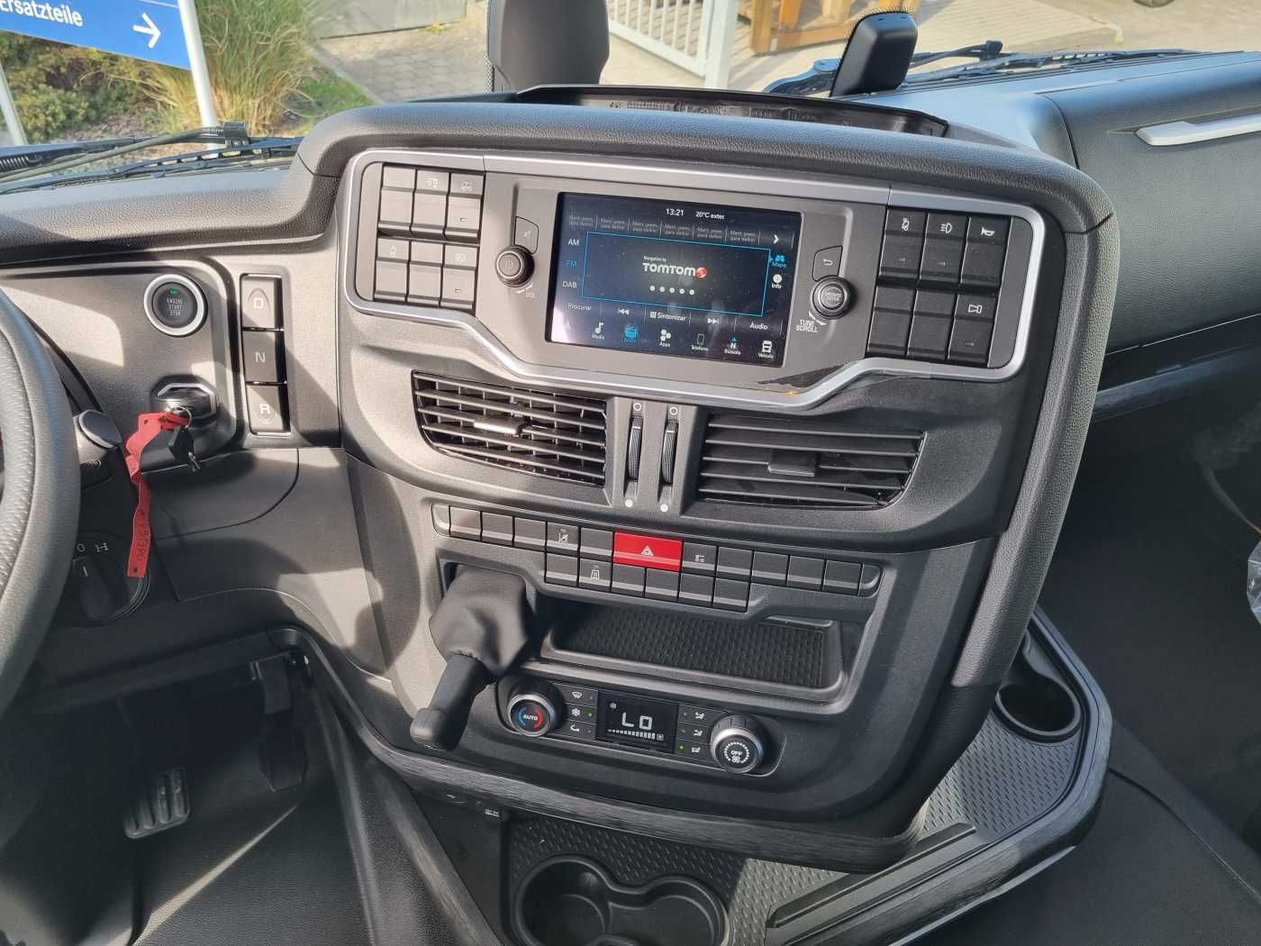 Fahrzeugabbildung Iveco S-Way AS260S46 6x2 BDF-Wechsler Intarder 2x vorh