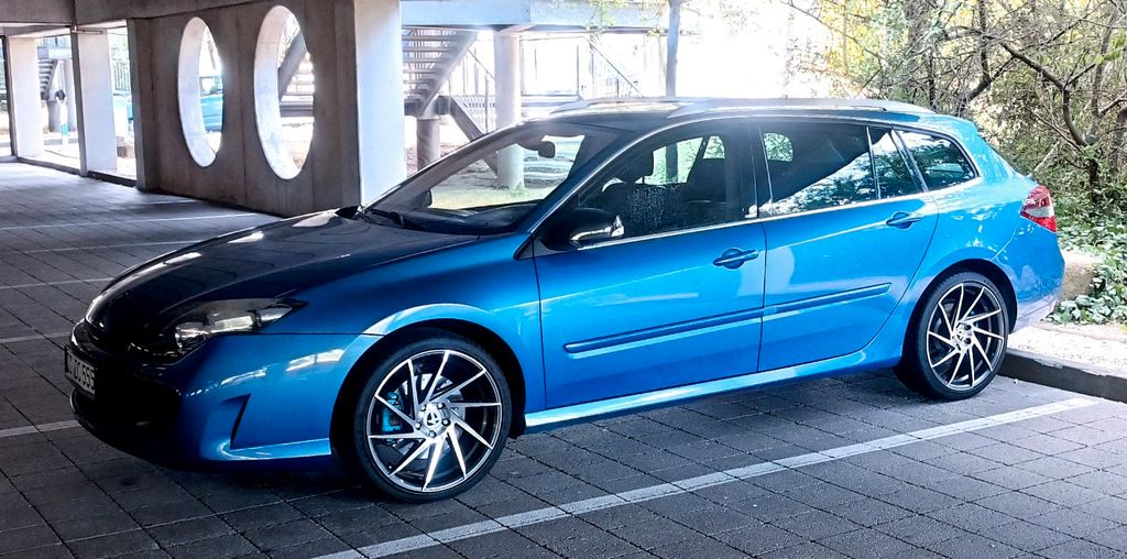 Renault Laguna