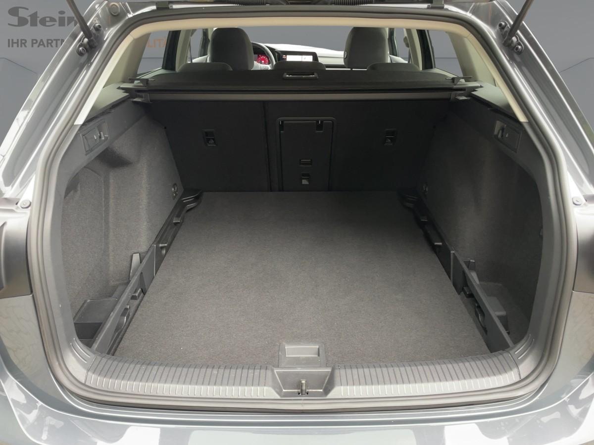 Volkswagen Golf VIII Variant 1.5 TSI Active CarPlay ACC AHK, миниатюра 7