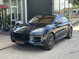 Porsche Cayenne III Turbo E-Hybrid PHEV 21,8 kWh Aut. - Porsche Cayenne Turbo mit Hybrid-Antrieb (Benzin/Elektro)