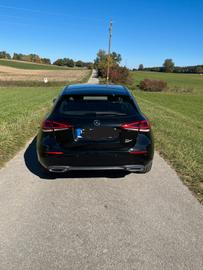 صورة 2 لـ 2019 Mercedes-BENZ A 220