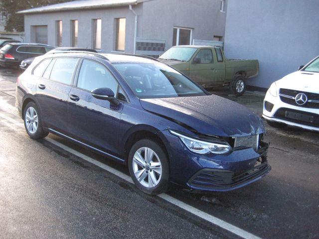 Volkswagen Golf 1.5 eTSI OPF 96kW DSG Life Variant