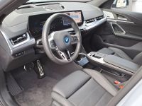 BMW iX2 - Vorschau Bild 4