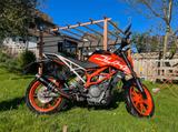 KTM 390 Duke/Motor neu (17tkm)/TÜV neu/extras - Offers