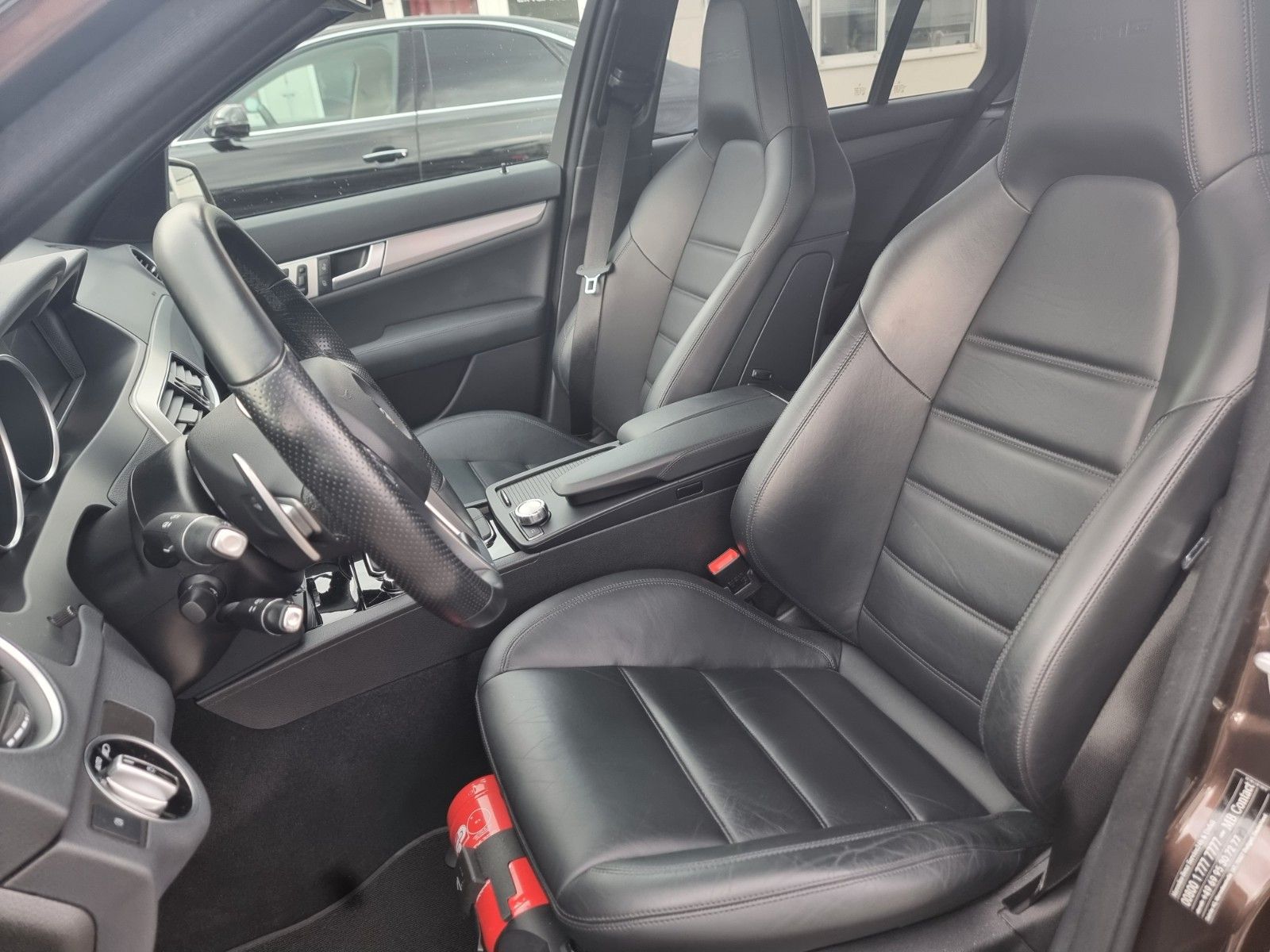 Fahrzeugabbildung Mercedes-Benz C 63 T AMG Designo/BRD/Erstlack/MB-Historie/1A