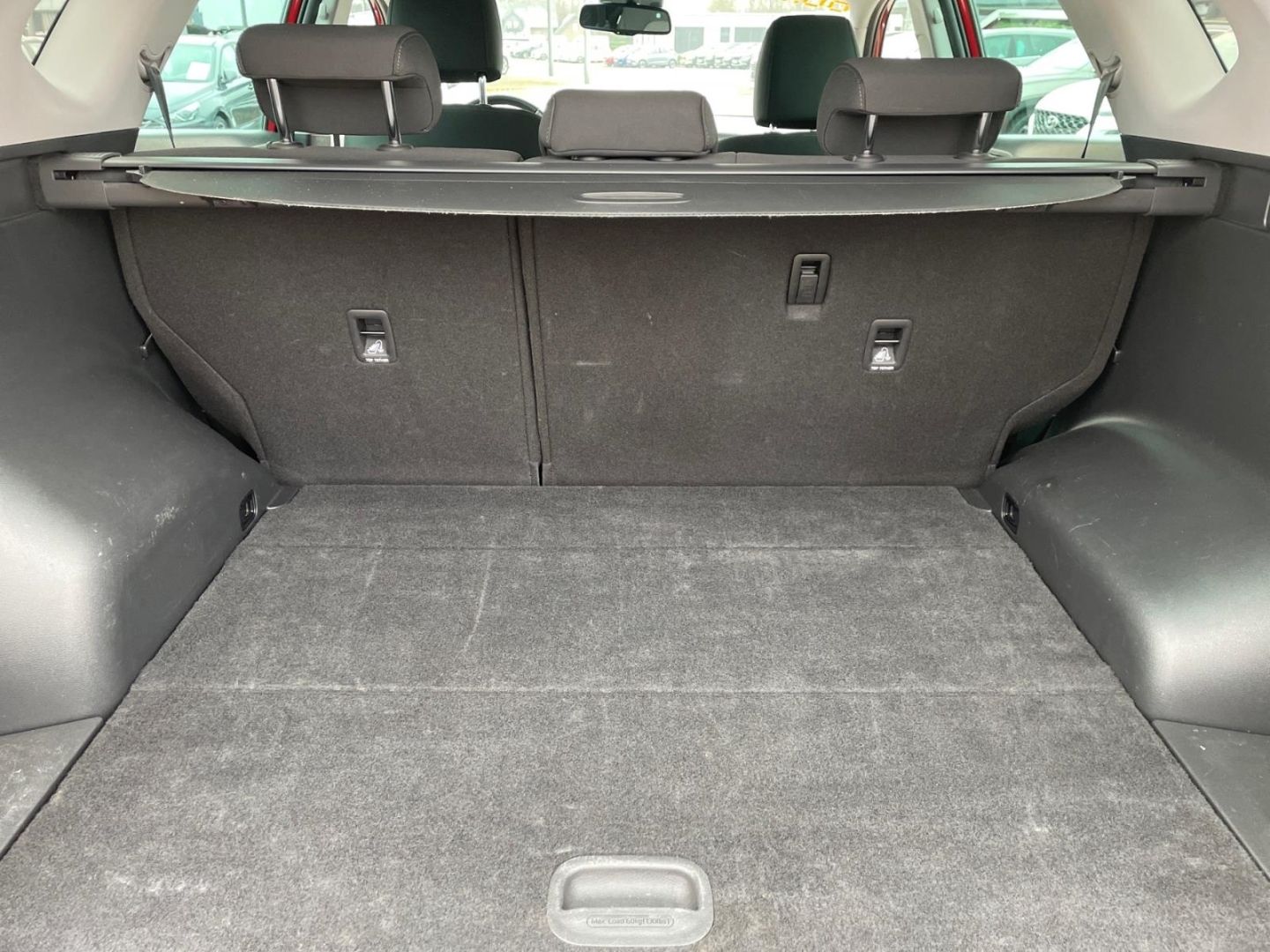 Fahrzeugabbildung Hyundai Tucson 1.6 CRDi 2WD Premium Automatik Navigation