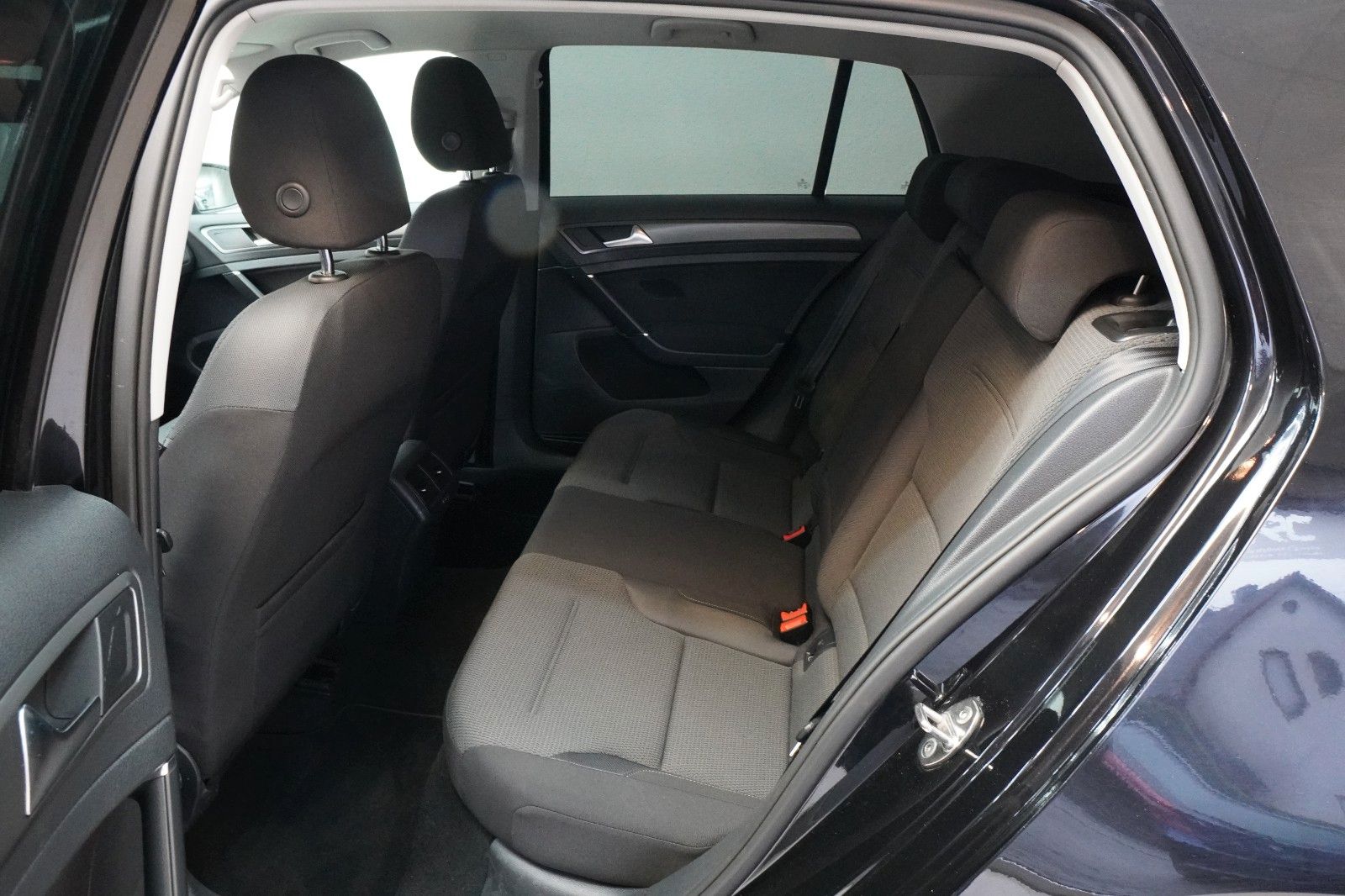 Fahrzeugabbildung Volkswagen Golf VII Lim. Comfortline BMT