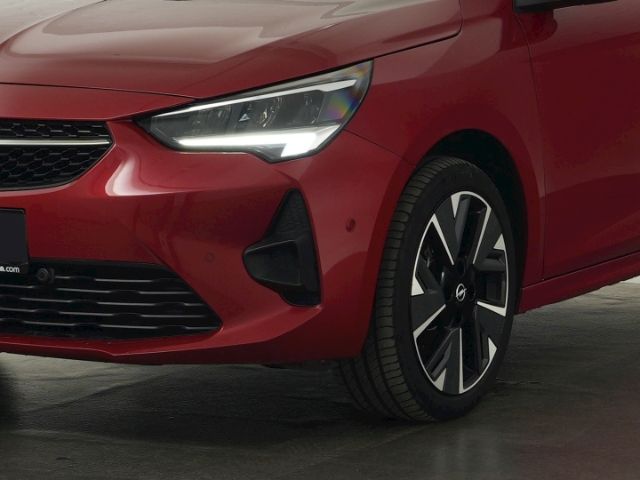 Corsa-e F GS LINE 50kWh AT+LED+SITZHEIZUNG+SPORT