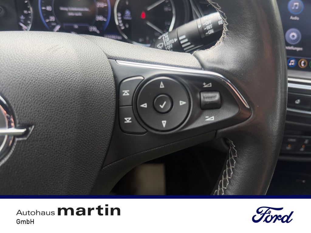 Fahrzeugabbildung Opel Insignia B Sports Tourer 2.0 Elegance MATRIX-LED