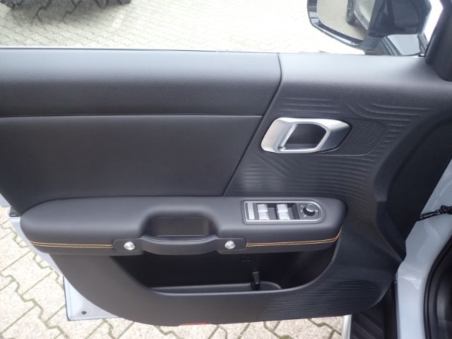 Fahrzeugabbildung BAIC BJ30 4WD HEV El. Panodach Leder digitales Cockpi