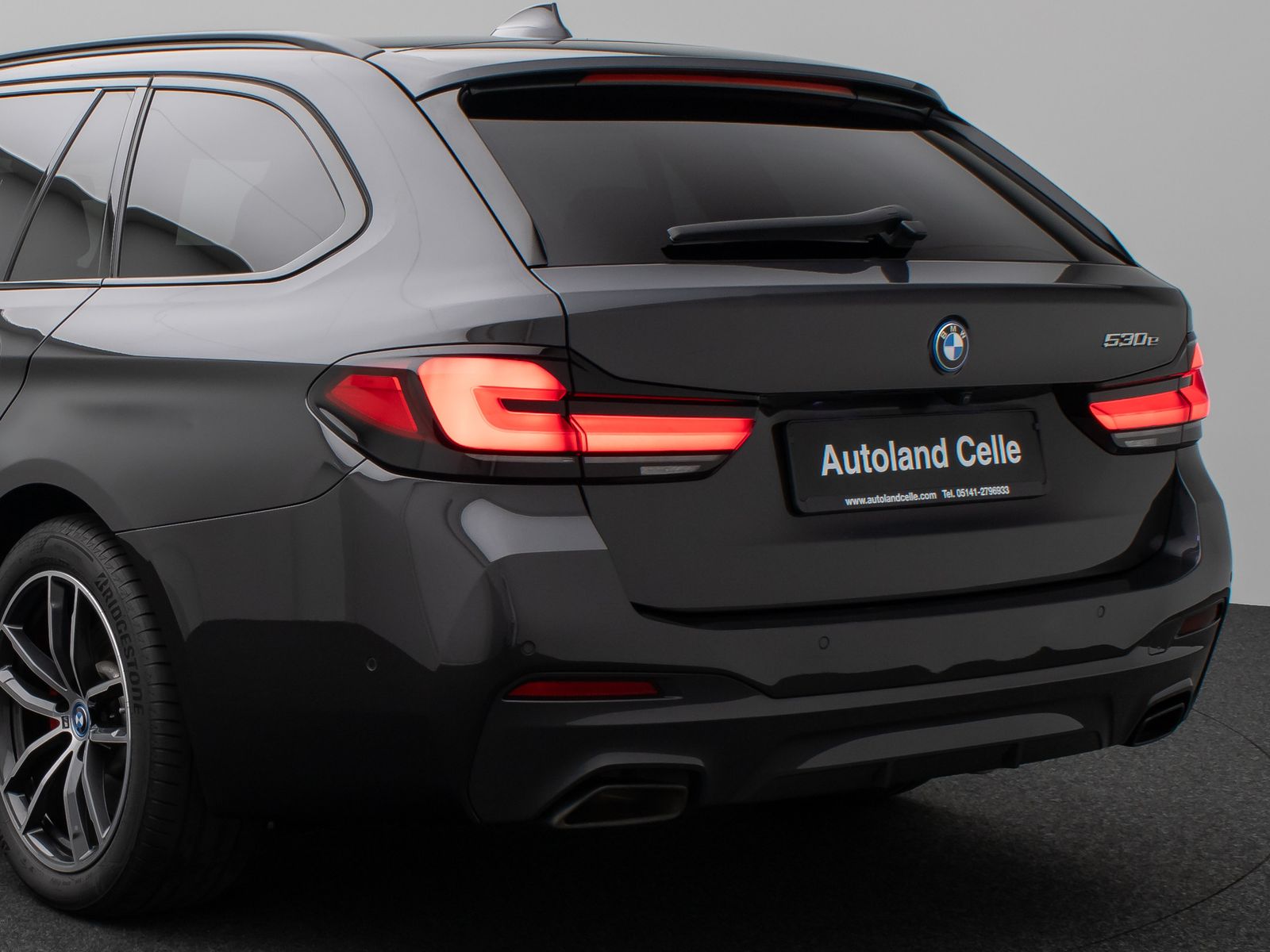 Fahrzeugabbildung BMW 530e M Sport HUD Kamera DAB Memory Laser AHK H/K