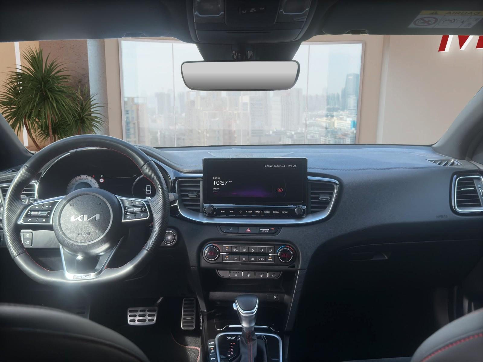 Kia ProCeed 1.6T DCT7 GT Navi Memory Kamera Klima
