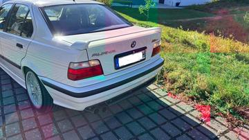 1994 Alpina B3 照片 2