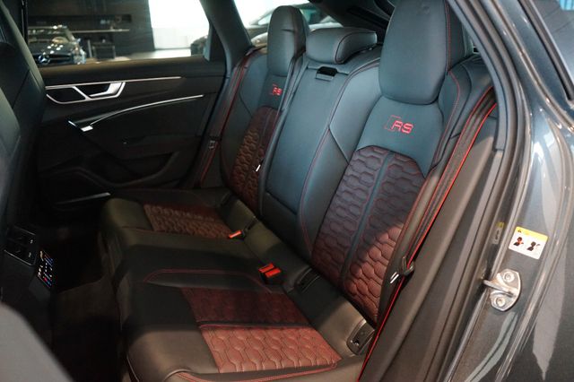 Audi RS6 performance | HuD | Pano | Carbon | B&O