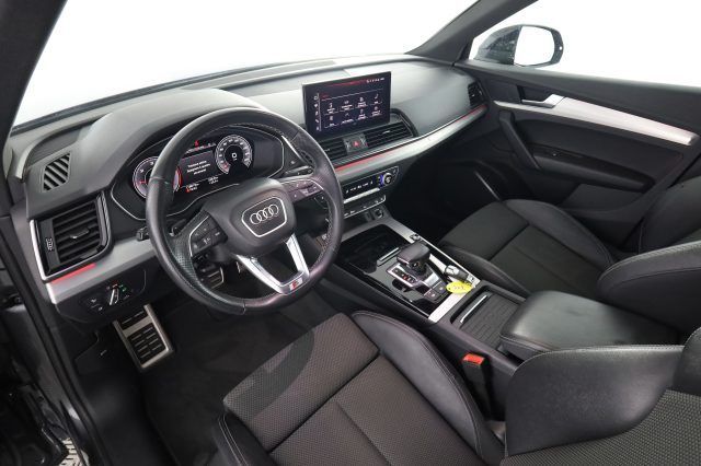 Image of Audi Q5