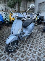 Vespa Primavera S 50 LED USB LM - VESPA S 50