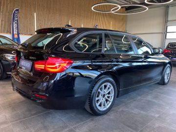 BMW 320i Advantage *NAVI*PDC*MFL*TEMP*