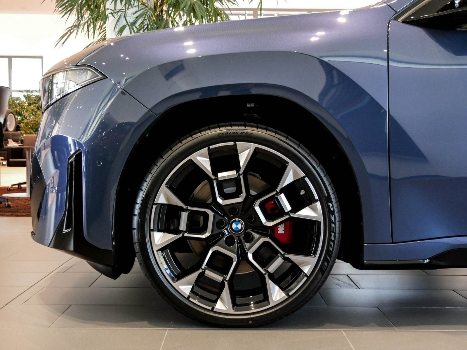 BMW iX3 - Bild 5