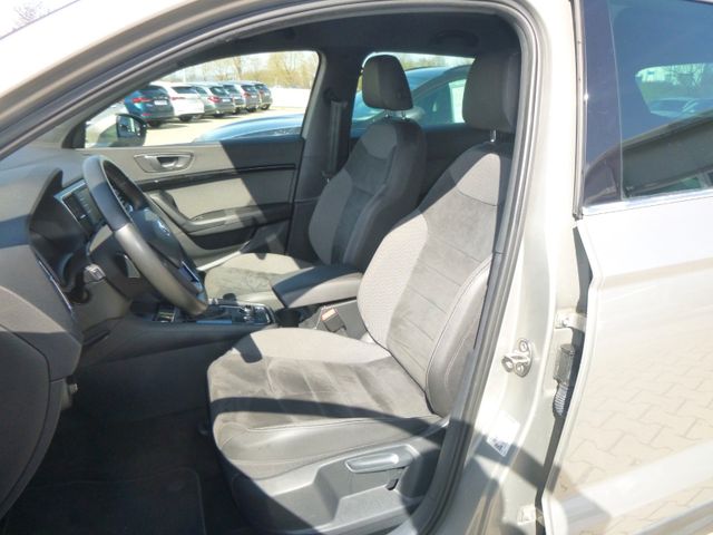 Fahrzeugabbildung Seat Ateca 1,4 TSI Xcellence >Allrad/AUT/NAV/LED/KAM