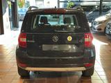 Skoda YETI 1.4 TSI AMBITION KLIMAAUTO SHZ AHK ALU PDC  - Skoda Yeti mit Anhängerkupplung